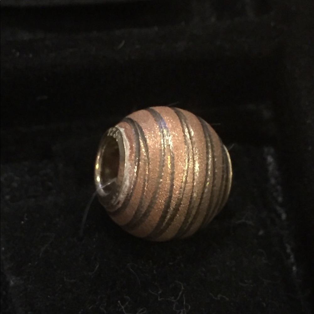 New sliver story bead with copper and gold